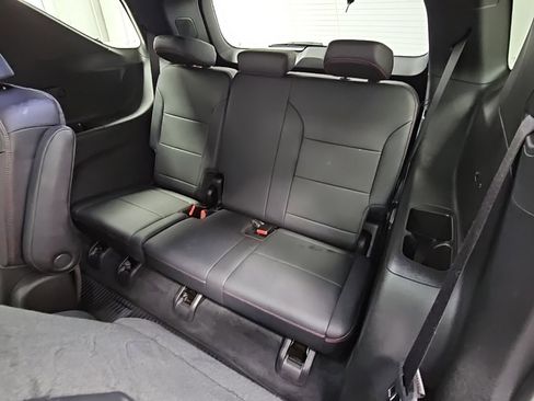 Certified 2024 Chevrolet Traverse RS w/ LPO, Floor Liner Package image 35