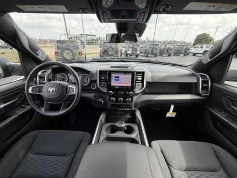 New 2026 RAM 1500 Express AWD/4WD image 12