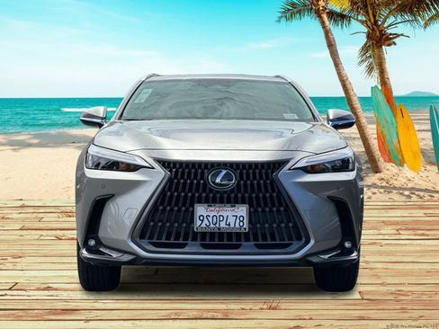 Used 2025 Lexus NX 250 FWD w/ Accessory Package (Z1) image 9
