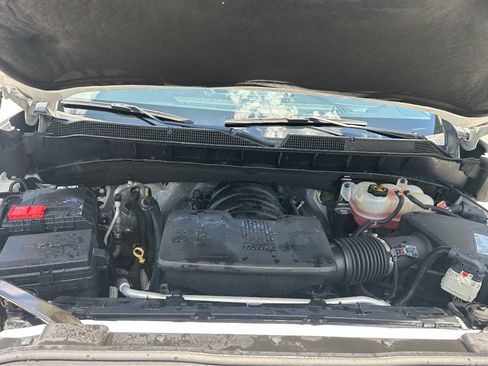 Used 2020 Chevrolet Silverado 1500 LTZ w/ LTZ Premium Package AWD/4WD image 17