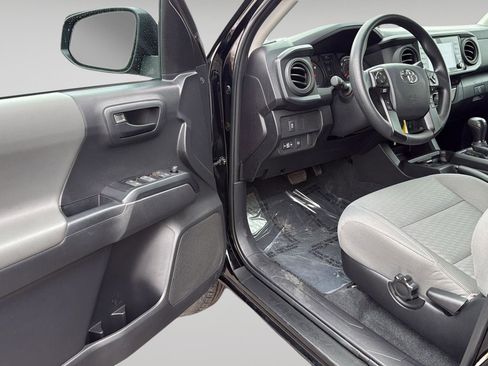 Used 2023 Toyota Tacoma SR image 2