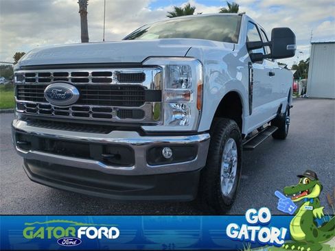 Used 2025 Ford F350 XLT w/ FX4 Off-Road Package image 8