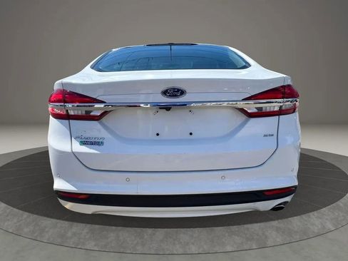 Used 2017 Ford Fusion Energi SE image 6