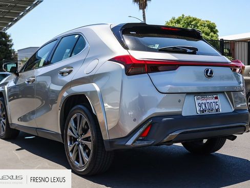 Used 2022 Lexus UX 200 F Sport FWD image 4