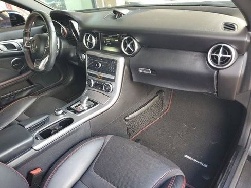 Used 2017 Mercedes-Benz SLC 43 AMG w/ Premium 2 Package image 14