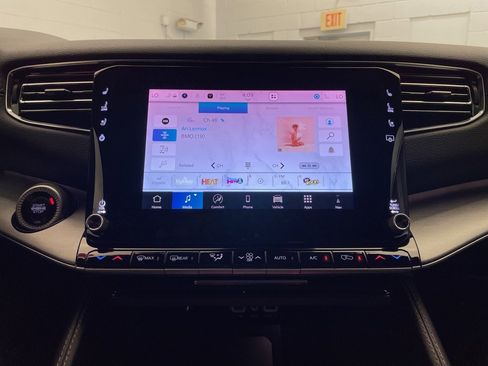 New 2025 Jeep Wagoneer Series II image 8