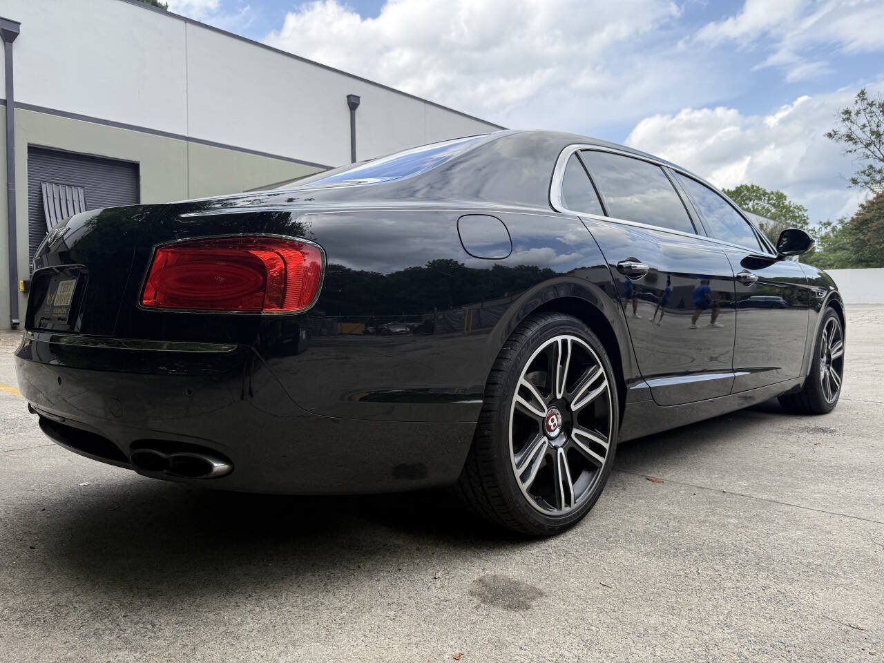 Used 2016 Bentley Flying Spur V8 AWD/4WD image 12