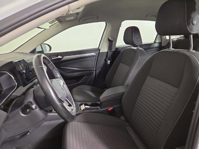 Used 2025 Volkswagen Jetta S FWD image 13