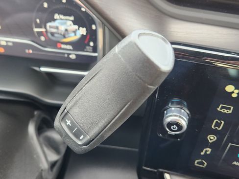 Certified 2024 GMC Sierra 2500 AT4X image 24