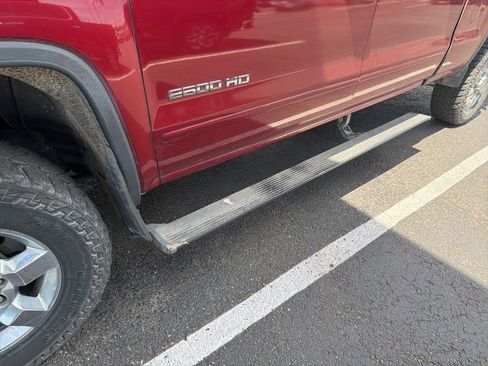 Used 2018 GMC Sierra 2500 SLE w/ SLE Preferred Package AWD/4WD image 12