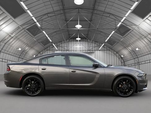 Used 2021 Dodge Charger SXT w/ Cold Weather Package AWD/4WD image 8