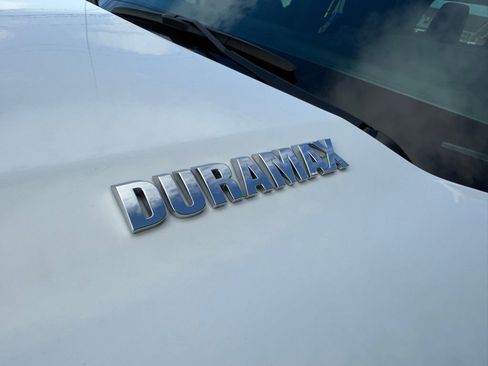 Used 2023 Chevrolet Silverado 1500 LTZ w/ LTZ Convenience Package II image 7