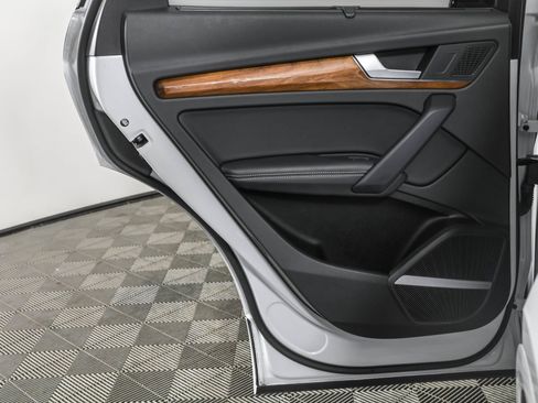 Used 2023 Audi Q5 2.0T Premium Plus w/ Premium Plus Package image 42