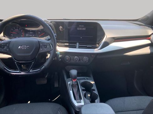 Used 2024 Chevrolet Trax RS w/ Driver Confidence Package FWD image 16