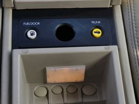 Used 1993 Cadillac Allante image 39