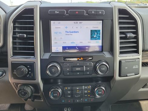 Used 2020 Ford F150 Lariat w/ Equipment Group 501A Mid AWD/4WD image 16
