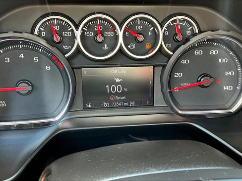 Used 2021 Chevrolet Tahoe Z71 image 25