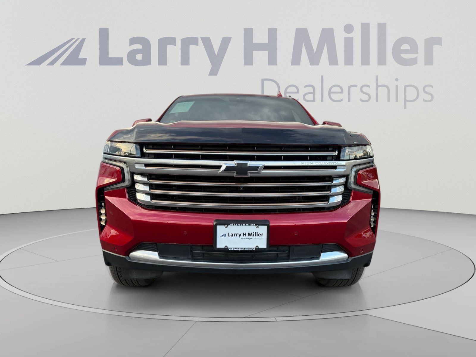Used 2023 Chevrolet Tahoe High Country w/ Premium Package 2 AWD/4WD image 8