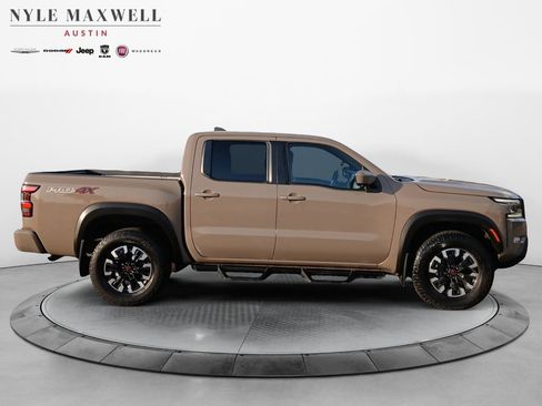Used 2023 Nissan Frontier PRO-4X w/ Pro Convenience Package AWD/4WD image 17
