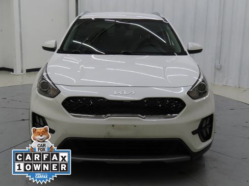 Used 2022 Kia Niro LXS image 7