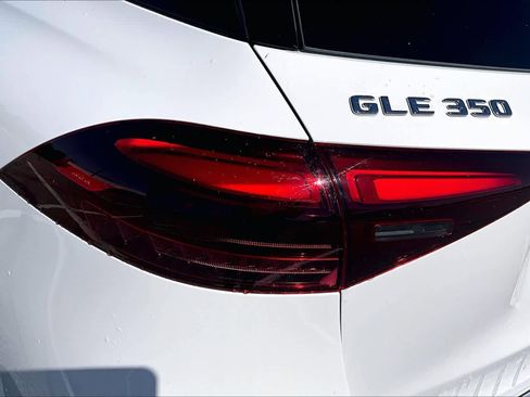 Used 2024 Mercedes-Benz GLE 350 4MATIC image 28