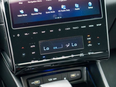 Used 2022 Hyundai Santa Cruz Limited w/ Cargo Package AWD/4WD image 24