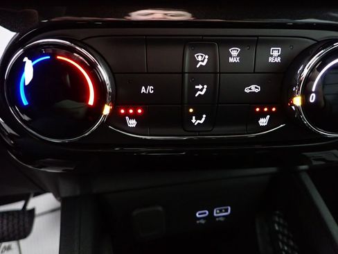 New 2026 Chevrolet TrailBlazer ACTIV w/ Driver Confidence Package image 2