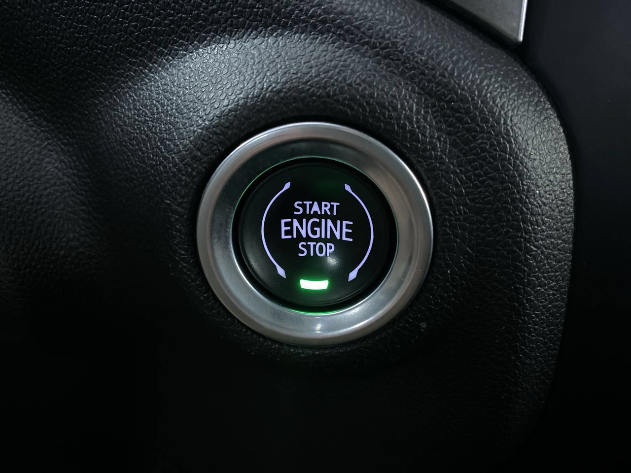Certified 2021 Chevrolet Silverado 1500 RST AWD/4WD image 8