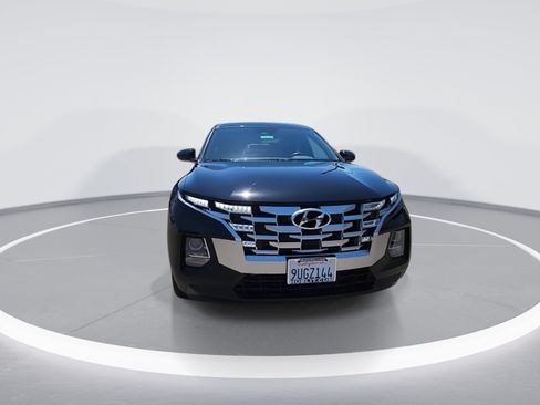 Used 2023 Hyundai Santa Cruz SE AWD/4WD image 3