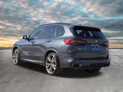 Used 2021 BMW X5 M50i image 6