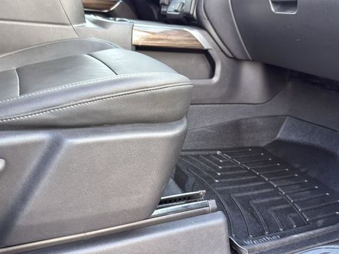 Used 2021 Chevrolet Silverado 1500 RST w/ Convenience Package II image 23