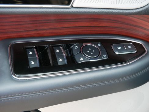 Used 2024 Lincoln Navigator Reserve w/ Equipment Group 201A AWD/4WD image 18