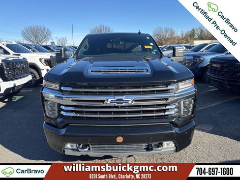 Used 2020 Chevrolet Silverado 3500 High Country w/ Technology Package image 2