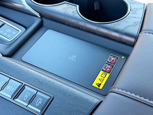 New 2026 Lexus LX 700h Luxury image 33