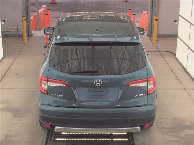 Used 2020 Honda Pilot EX image 3