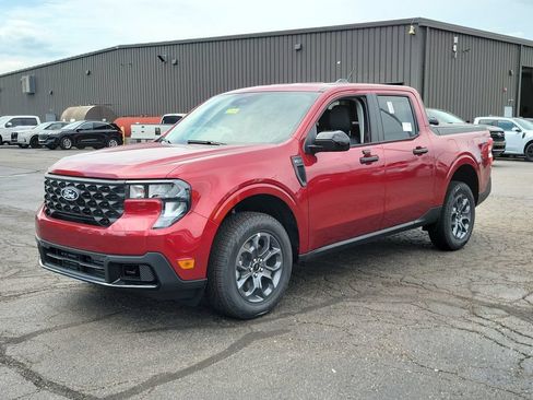 New 2026 Ford Maverick XLT w/ XLT Luxury Package AWD/4WD image 8