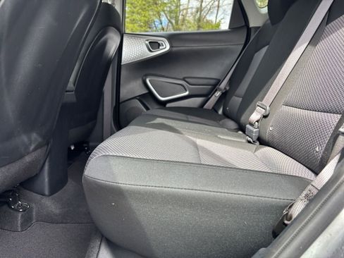 Used 2025 Kia Soul LX w/ LX Technology Package image 25