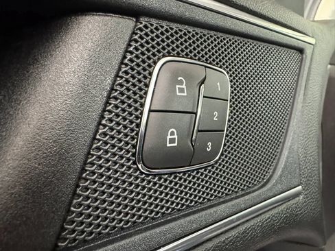 Used 2018 Ford Edge Titanium w/ Ford Safe & Smart Package FWD image 40