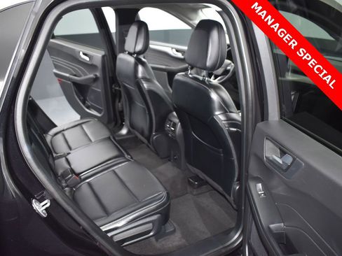 Used 2024 Ford Escape Platinum image 21