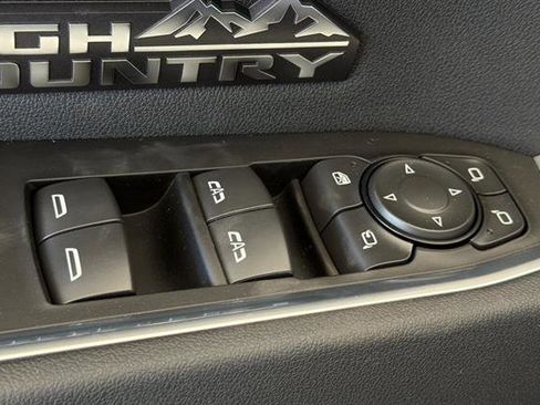 New 2026 Chevrolet Silverado 1500 High Country AWD/4WD image 12