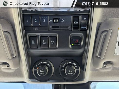 Used 2022 Toyota 4Runner TRD Off-Road Premium image 11