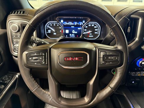 Used 2019 GMC Sierra 1500 AT4 w/ AT4 Premium Package AWD/4WD image 16