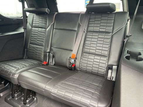 Used 2021 Cadillac Escalade Sport Platinum image 16
