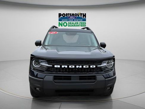 Used 2025 Ford Bronco Sport Outer Banks w/ Outer Banks Tech Package+ AWD/4WD image 9