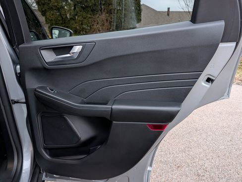 Used 2023 Ford Escape ST-Line Select image 37