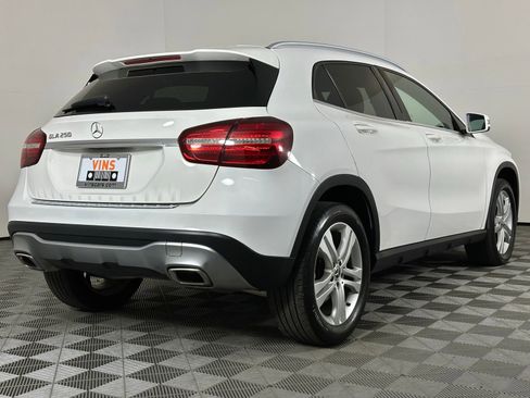 Used 2020 Mercedes-Benz GLA 250 w/ Premium Package image 4