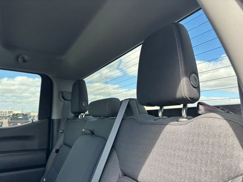 Used 2020 Chevrolet Silverado 1500 LT w/ Texas Edition image 26