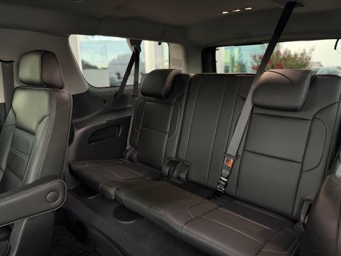 Used 2019 GMC Yukon XL Denali w/ Denali Ultimate Package RWD image 25