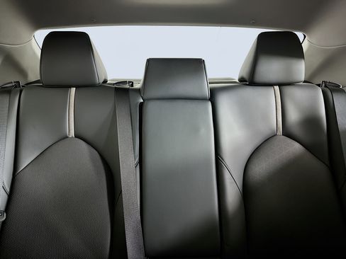 Used 2023 Toyota Camry XSE w/ Navigation Package image 30