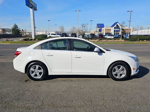 Used 2014 Chevrolet Cruze LT image 4